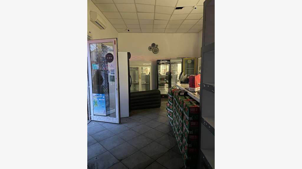 Local commercial de 36m² à louer à Marseille 13004