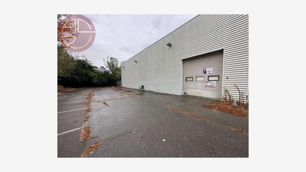 A louer local de 600m² à Toulouse Nord Est Gramont
