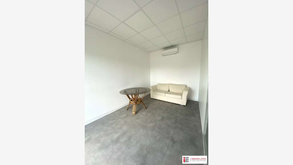 A louer local d'activité 400m² au Grand-Fougeray
