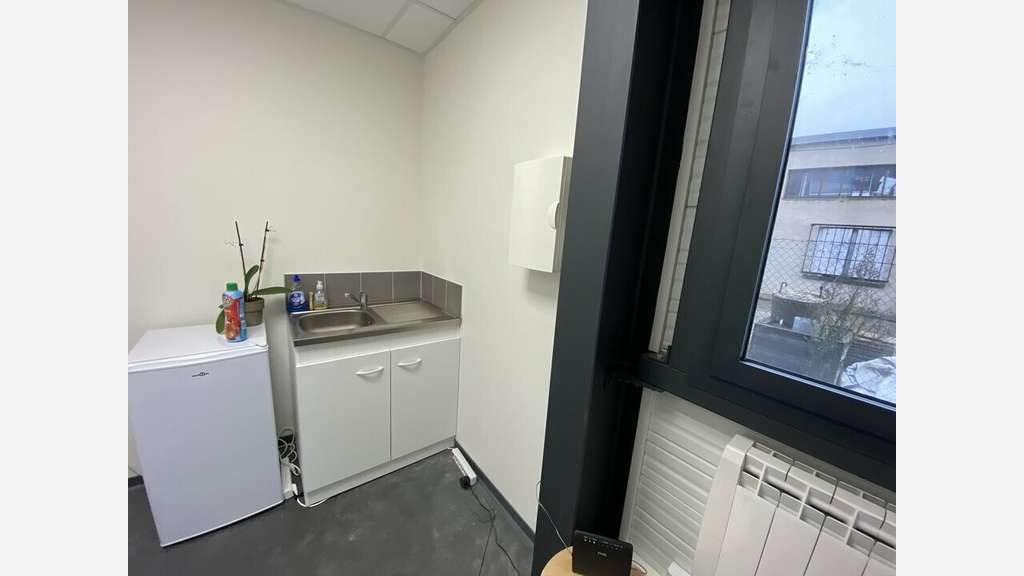 Location local d'activité 71m² ZA de Lespinasse