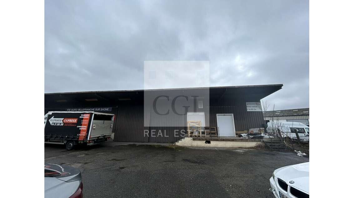 Loue local d'activité 830m² Villefranche sur Saône