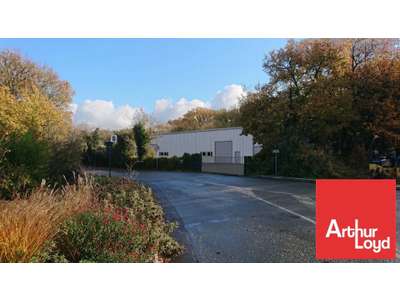 Location Locaux d'activités - Entrepôts à Poitiers