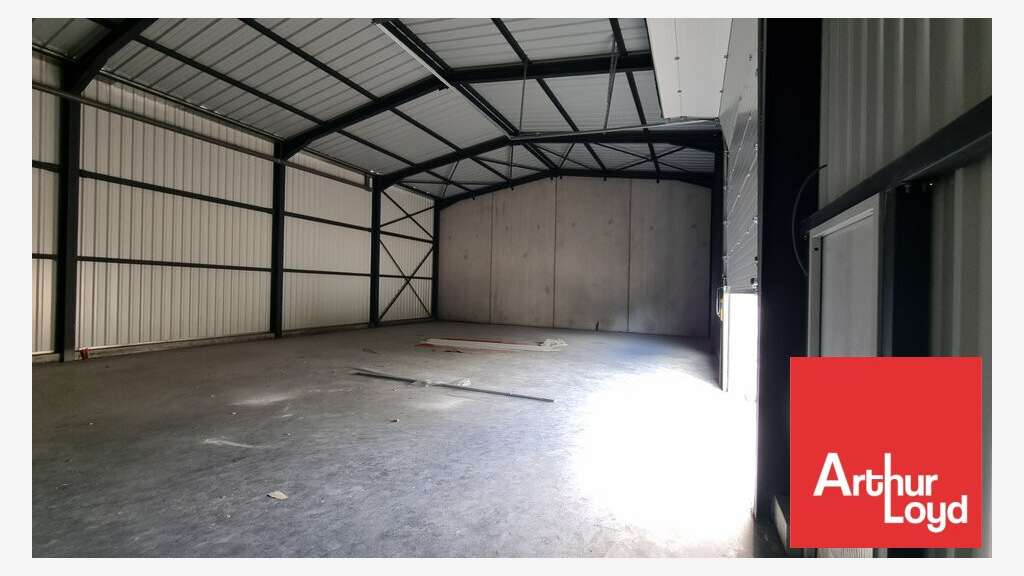 A louer local d'activité neuf 540m² à Poitiers