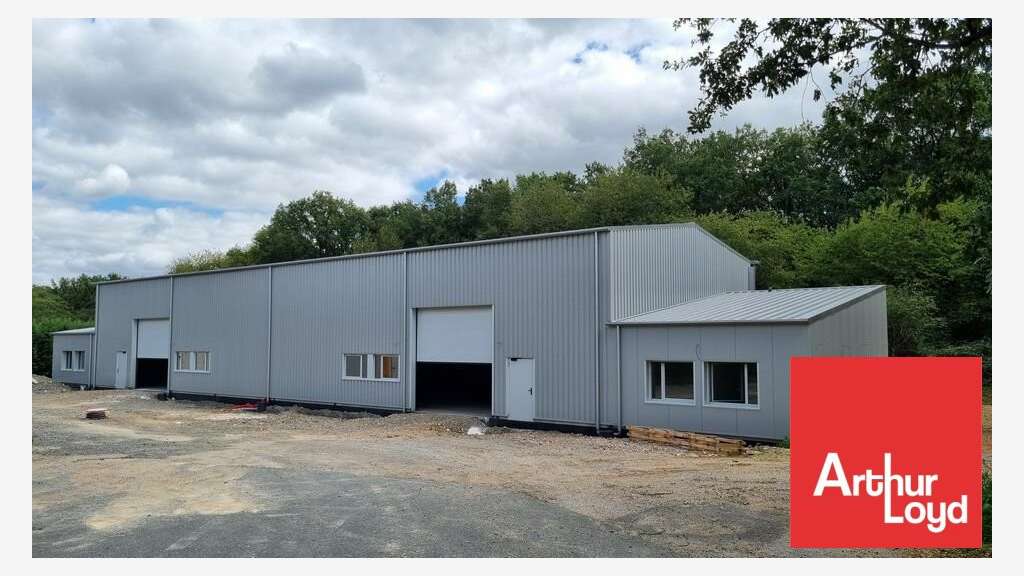 A louer local d'activité neuf 540m² à Poitiers