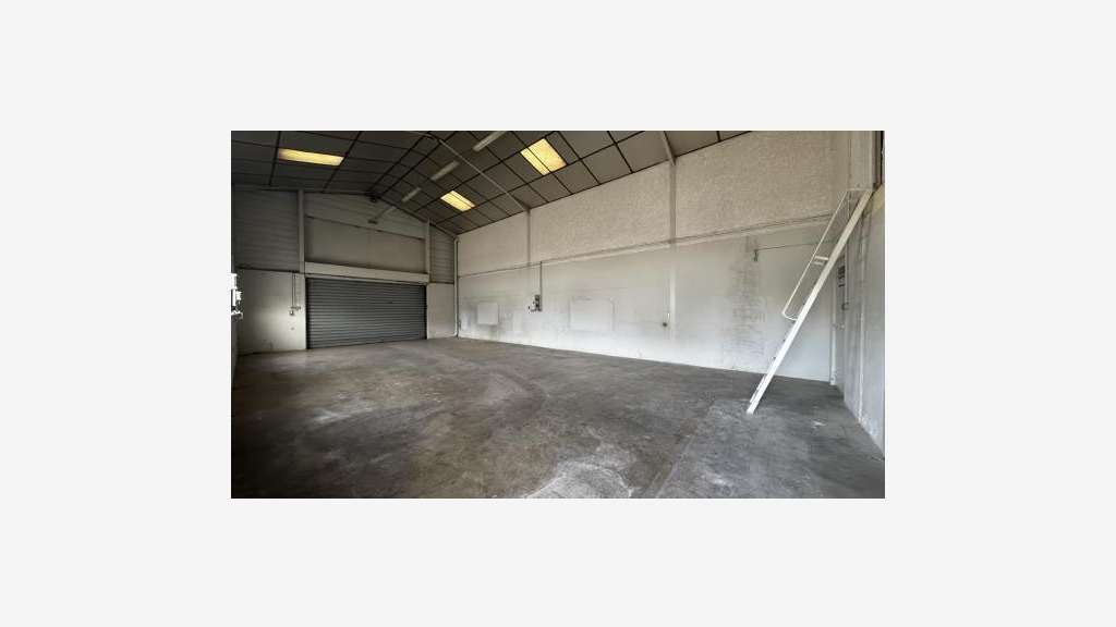 A louer local d'activité 150m² à Argelès-sur-Mer