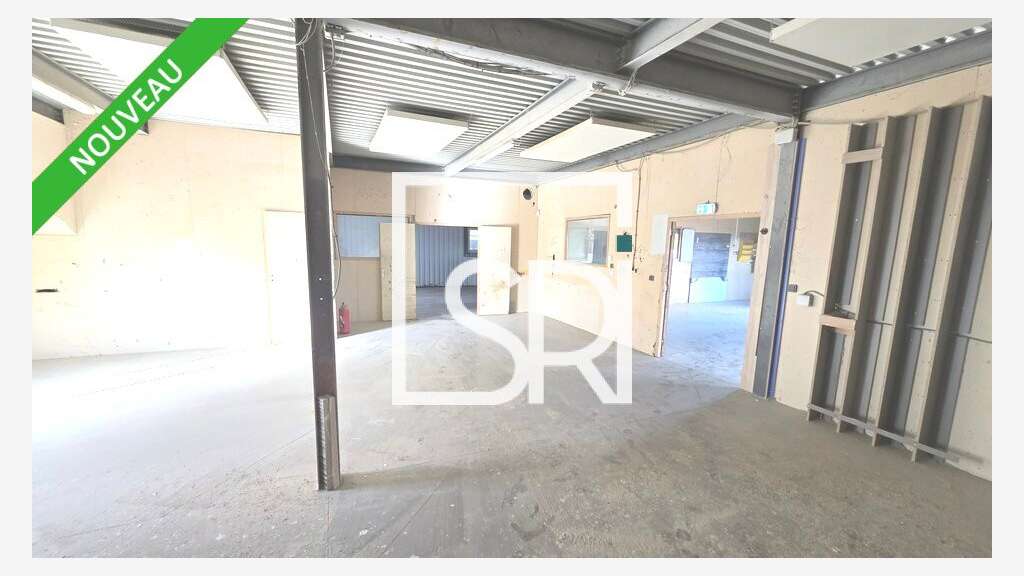 Bâtiment d'activité 750m² à louer à Aubière