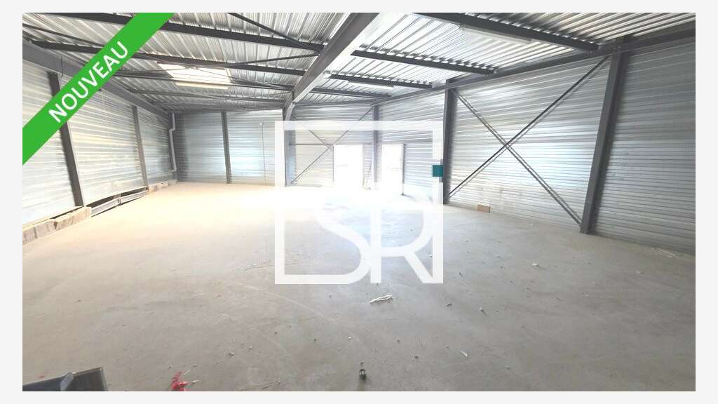 Bâtiment d'activité 750m² à louer à Aubière