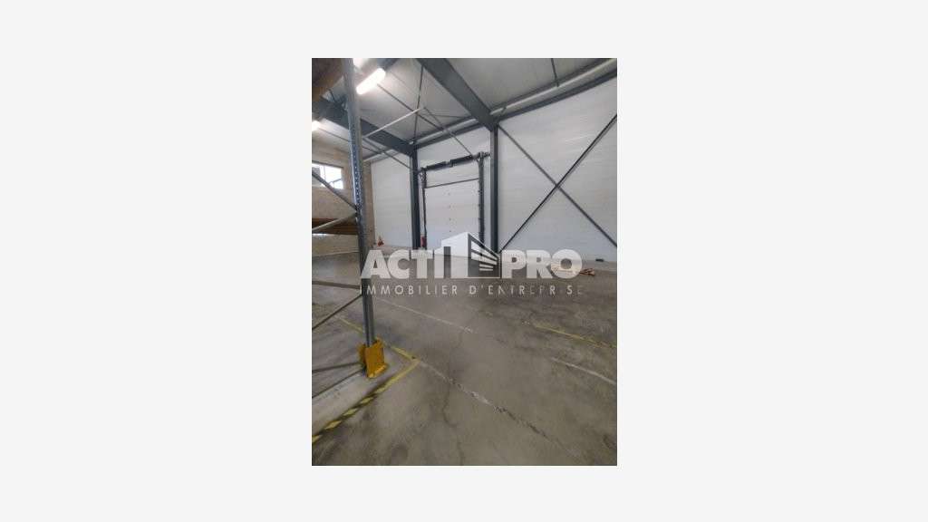 À louer locaux d'activité 805m² à Perpignan