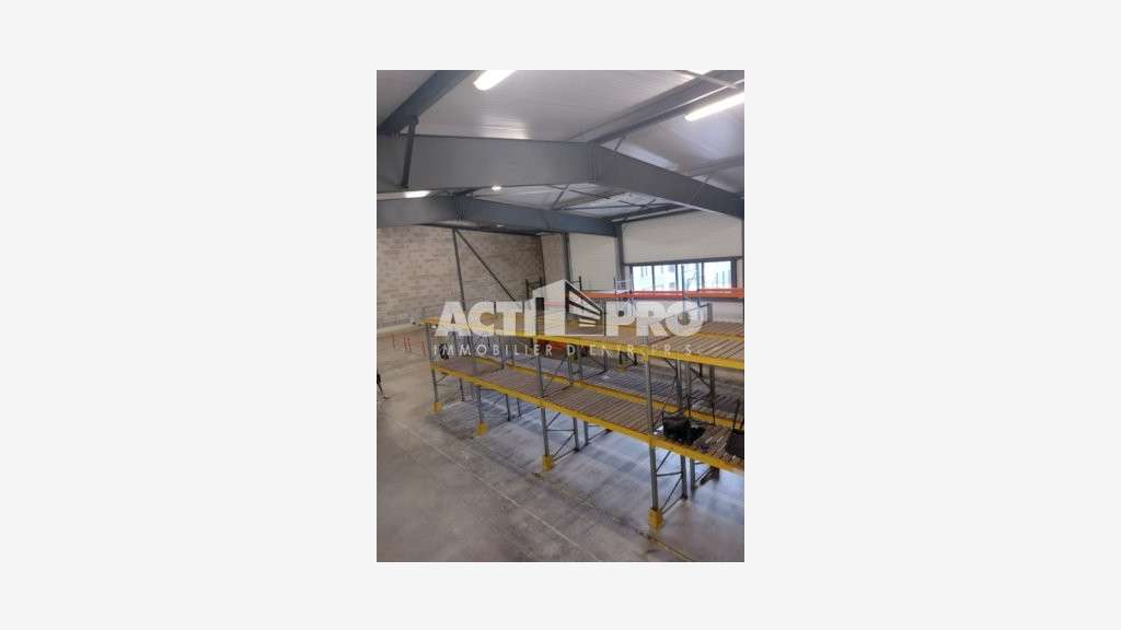 À louer locaux d'activité 805m² à Perpignan