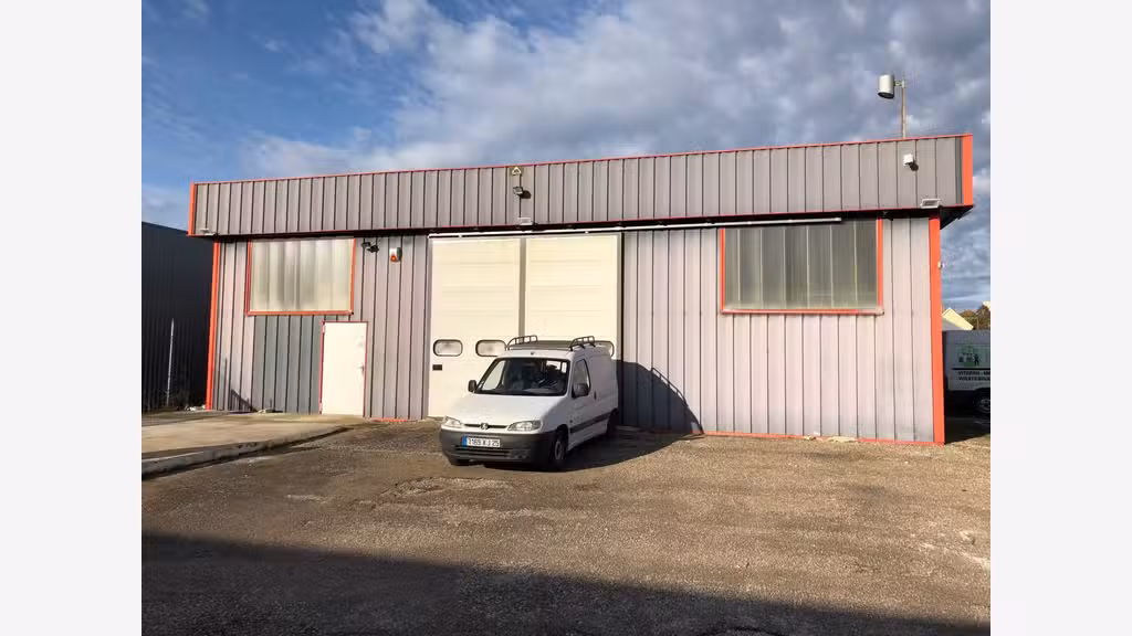 Location local d'activités 210m² à Besançon