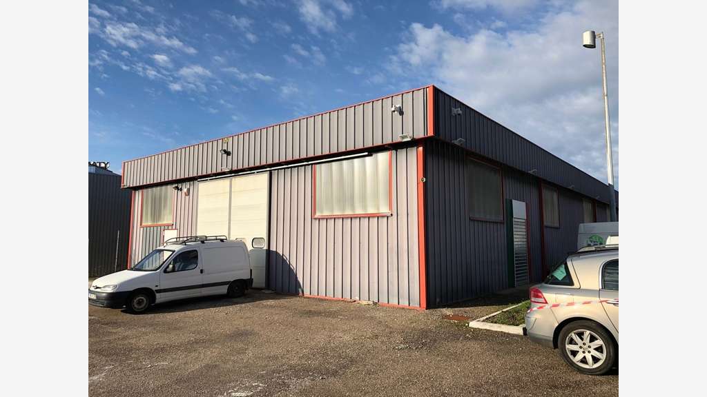 Location local d'activités 210m² à Besançon