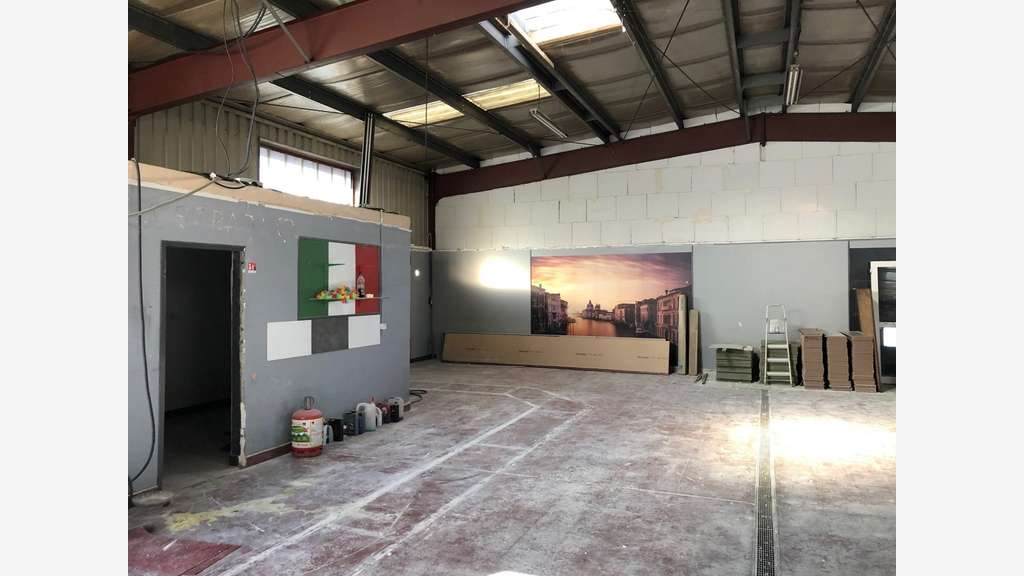Location local d'activités 210m² à Besançon