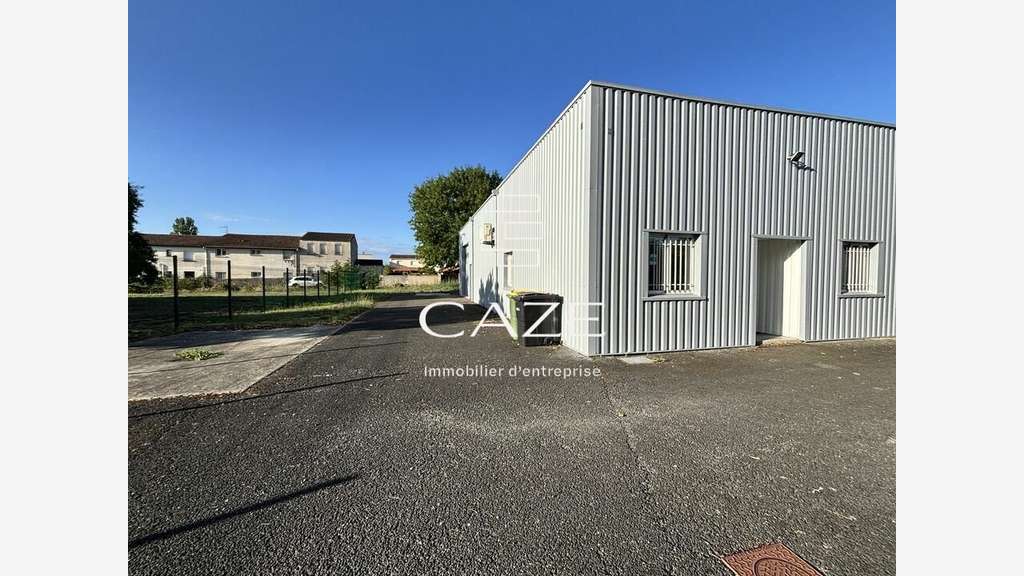 Local d'activités 240m² à louer ZI de Blanquefort