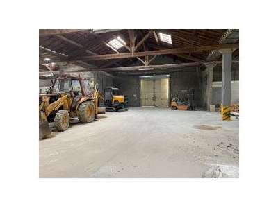 Location Locaux d'activités - Entrepôts à Bollène