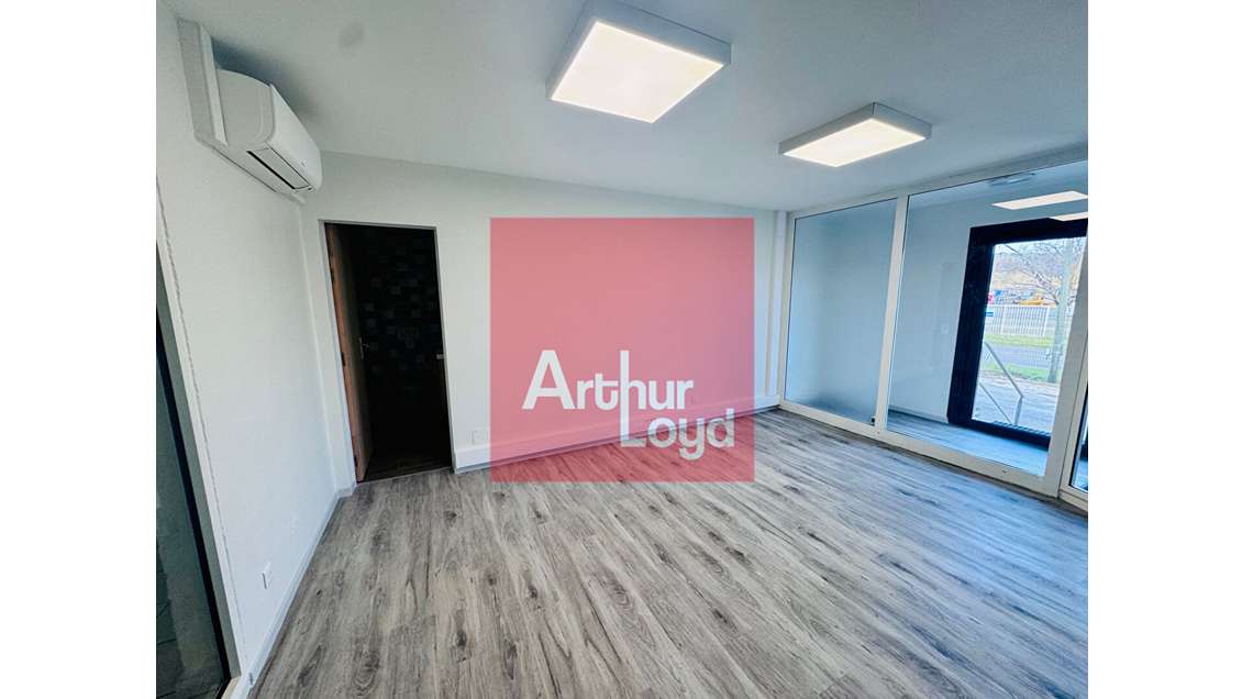 A louer local d'exception 1680m² à Bon-Encontre