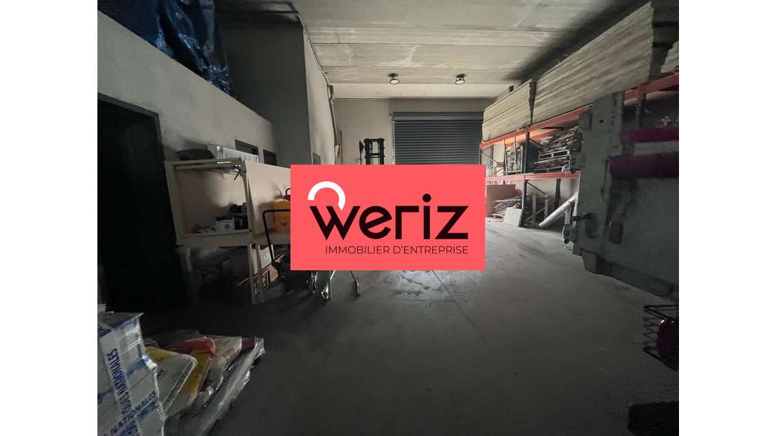 Location locaux d'activité 350m² à Bouc Bel Air