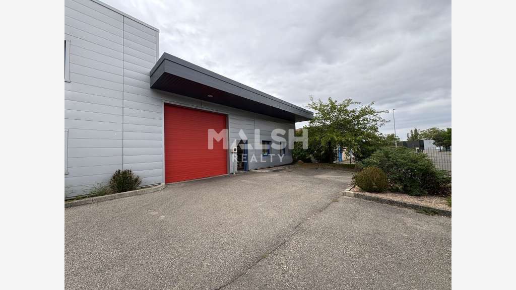 Locaux d'activités à louer 602m² ZI Brindas