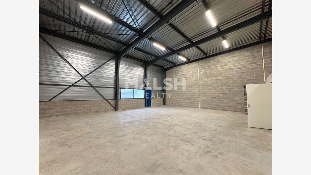 Locaux d'activités à louer 602m² ZI Brindas