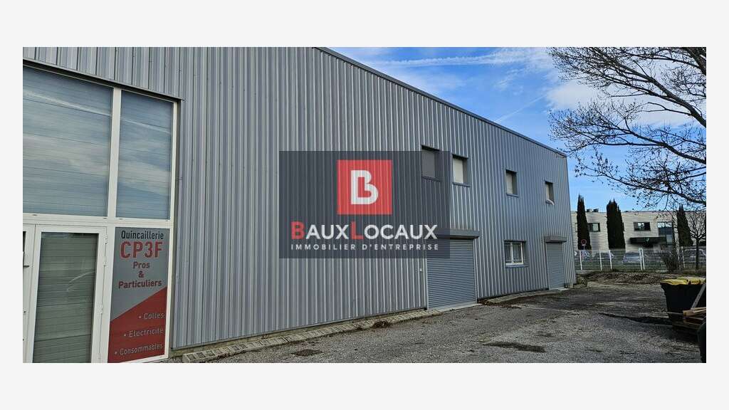 A louer local 170m² Carpentras Zone de Bellecour