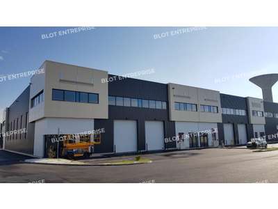 Location Locaux d'activités - Entrepôts à Carquefou