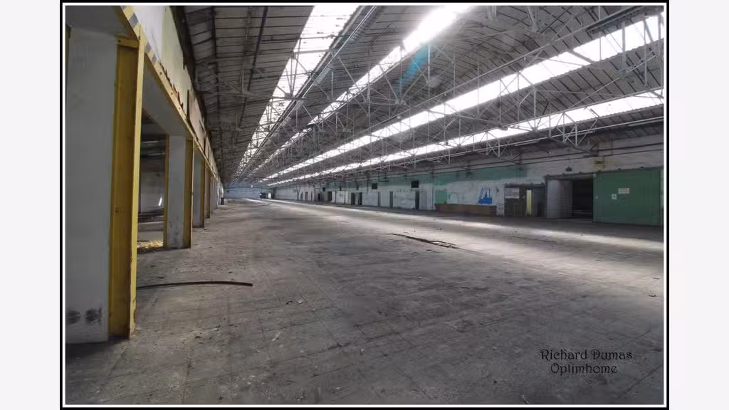 Site industriel 15000m² à louer Cattenières A26/A2