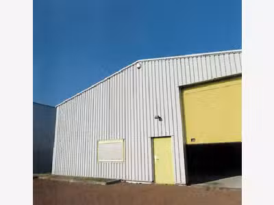 A louer local d'activité 300m² proche d'Auxerre