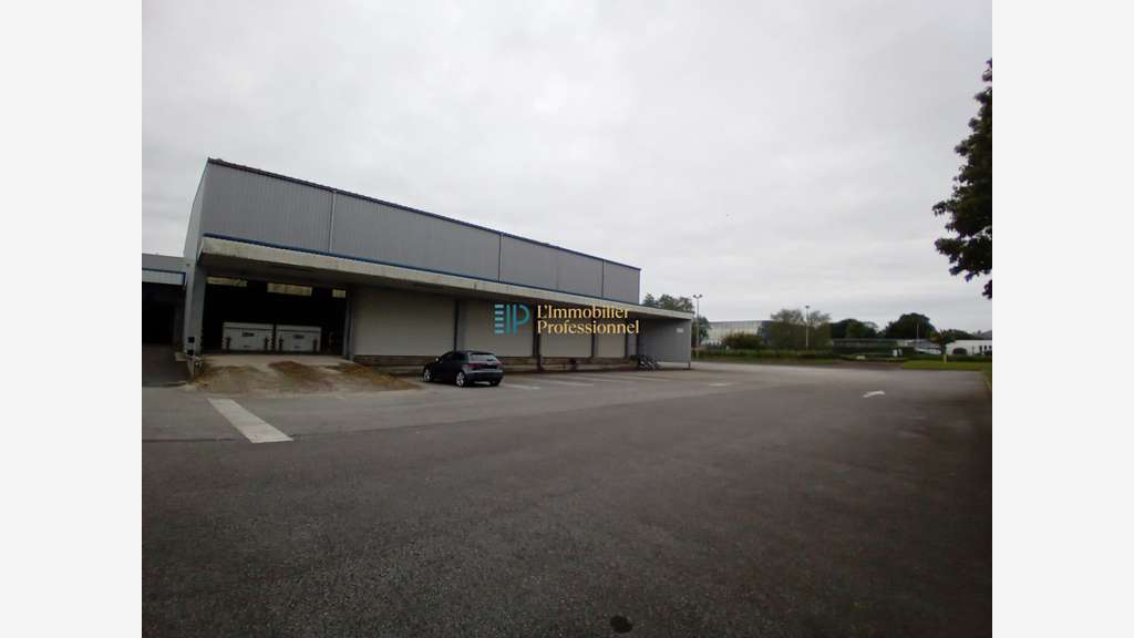 A louer local d'activité 1072m² ZI Châteaulin