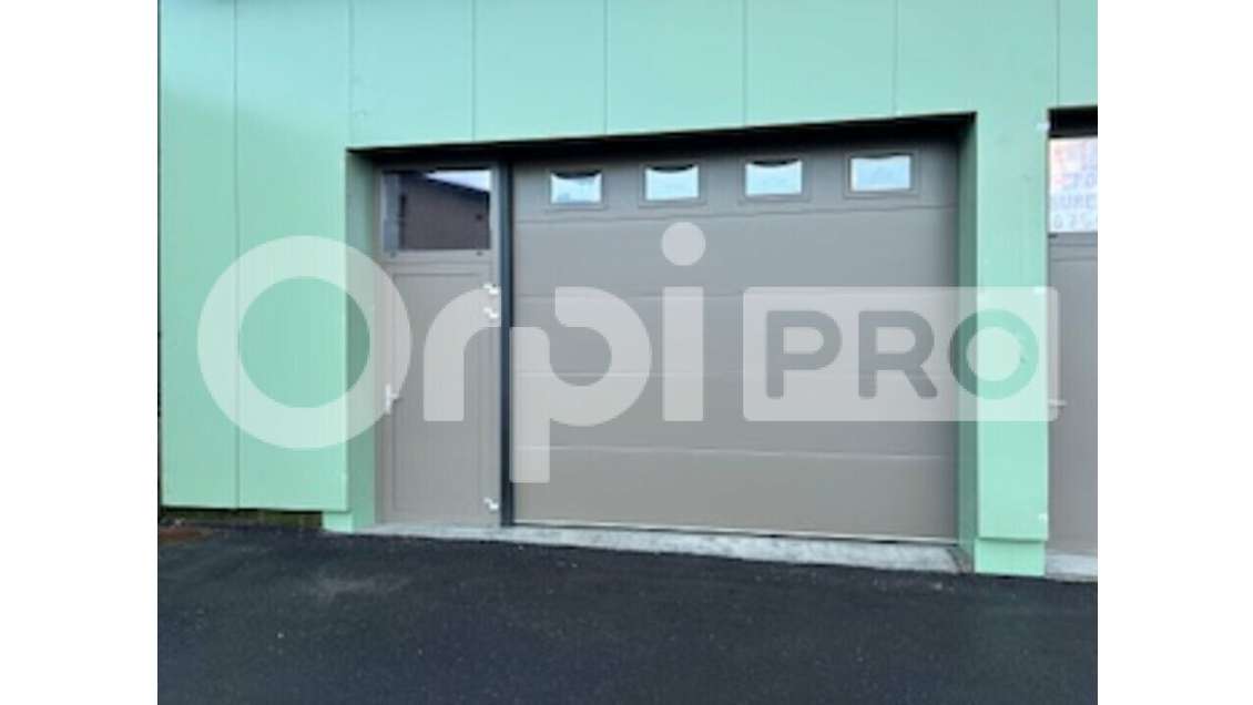 A louer local d'activité 100m² Civrieux en Dombes