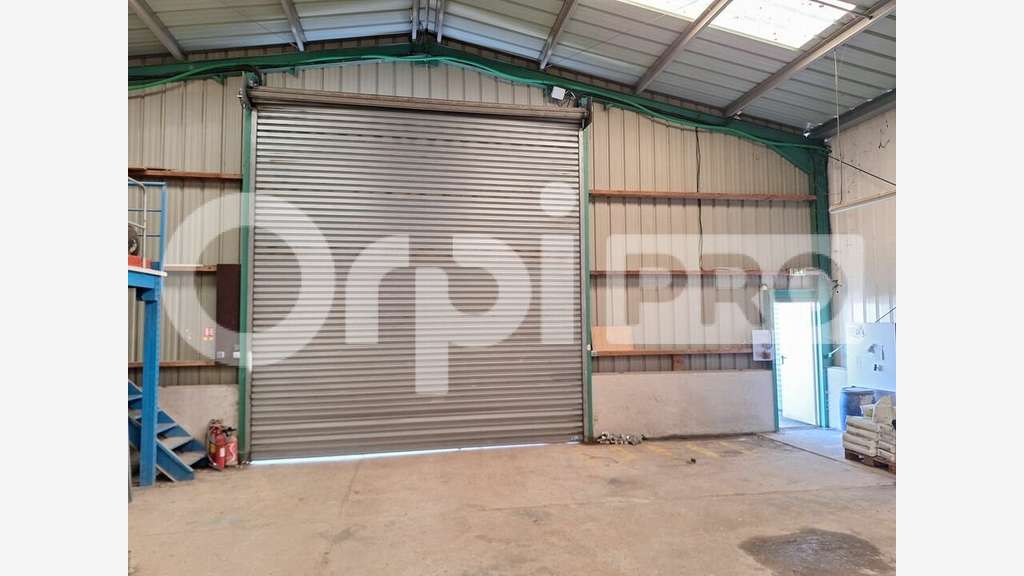 A louer local d'activité 320m² proche Compiègne