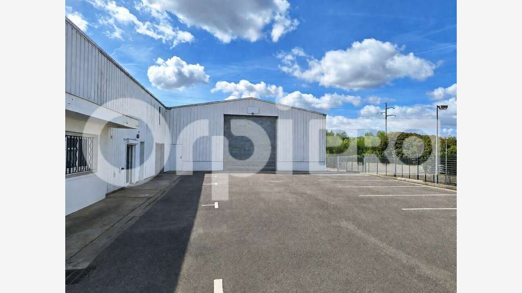 A louer local d'activité 320m² proche Compiègne