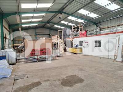 Location Locaux d'activités - Entrepôts à Compiègne