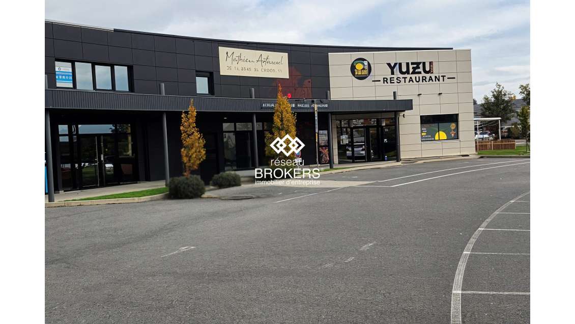 Loue local d'activité 596m² à Cournon-d'Auvergne