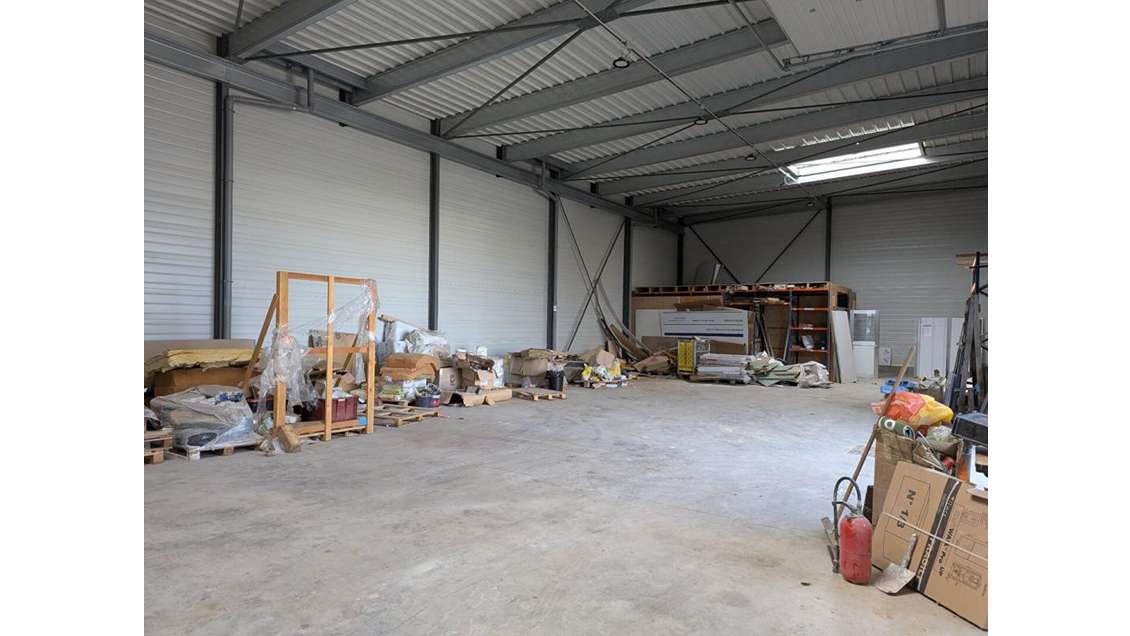 Entrepôt d'activité avec bureau Parc Alata Creil