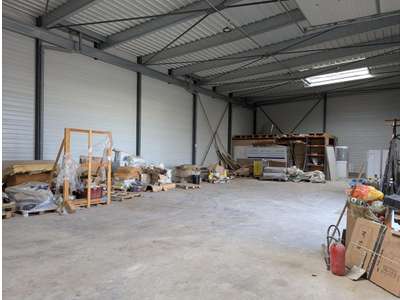 Location Locaux d'activités - Entrepôts à Creil