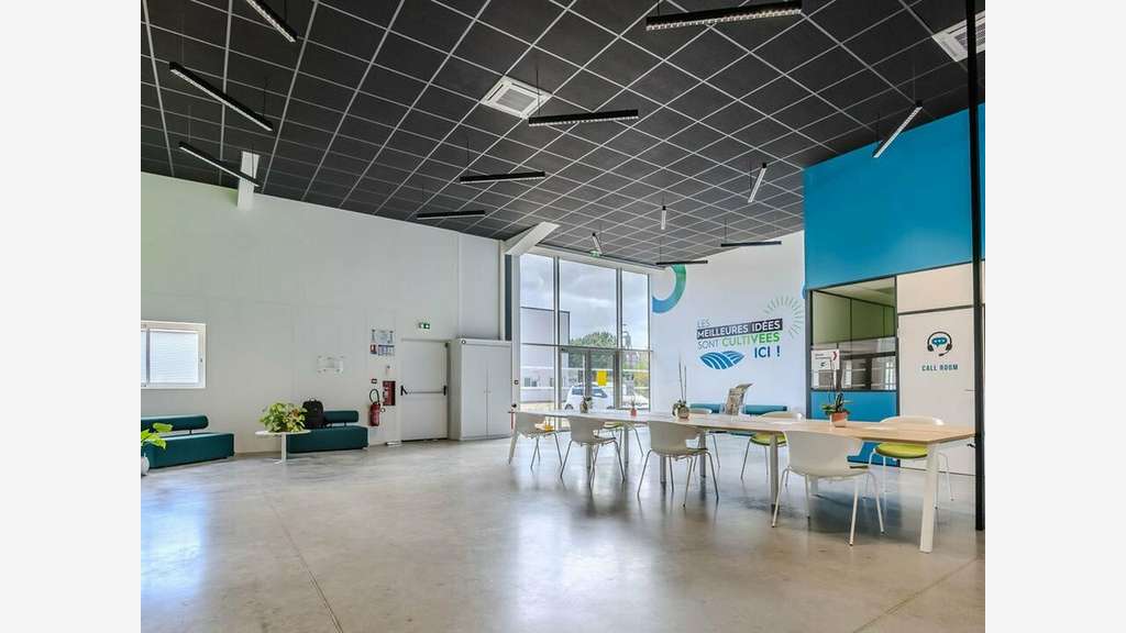 A louer cellule production 315m² Agropole Damazan