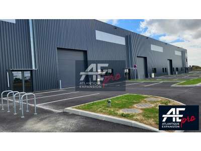 Location Locaux d'activités - Entrepôts à Donges