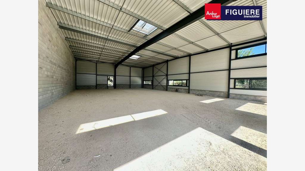 Locaux neufs à louer sur la ZI des Jalassières