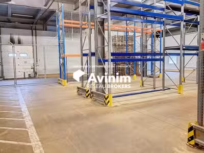 A louer local de stockage 1392m² Éloyes ZI Plaine