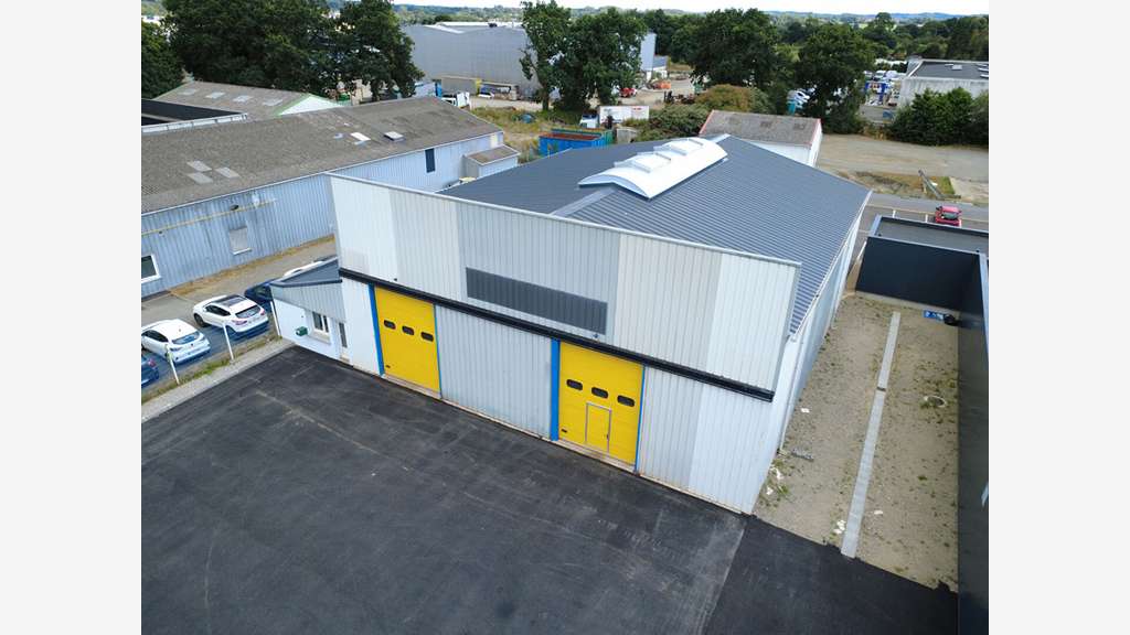 A louer local d'activité 450m² secteur Guingamp