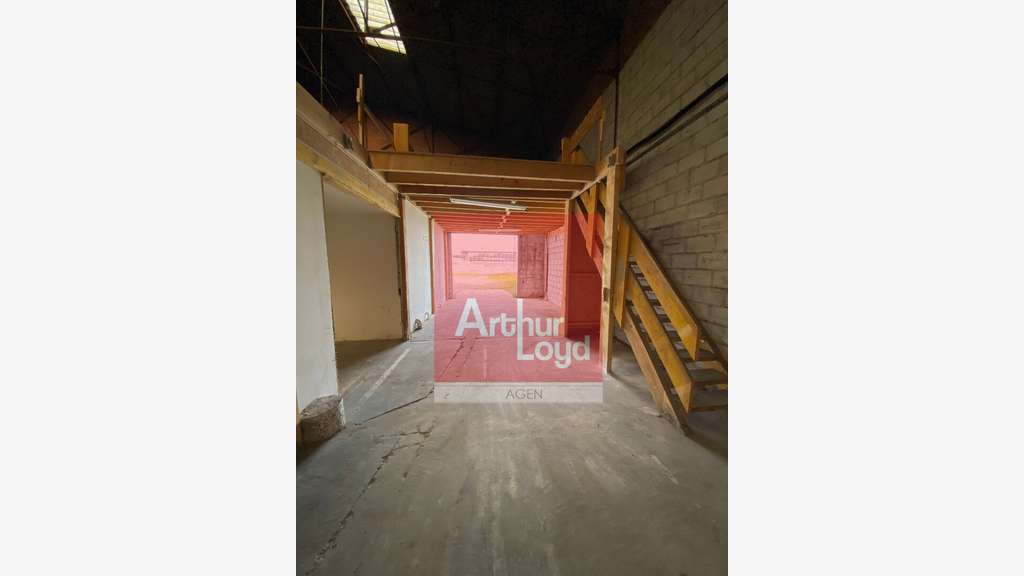 A louer local d'activité 250m² au Passage d'Agen