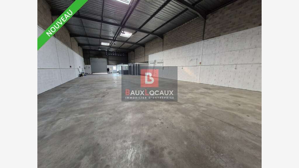 A louer local d activité 364m² en ZI Rognac Nord