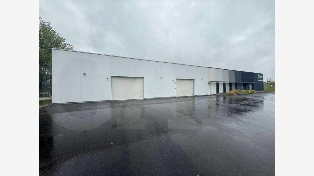 BÂTIMENT D’ACTIVITÉS INDÉPENDANT À LOUER – ACIGNÉ
