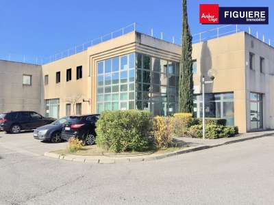 EXCLU locaux mixtes à louer sur le Pôle d'Aix