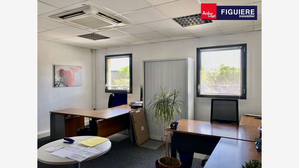 A louer local mixte 330m² en RDC+1 Aix-en-Provence