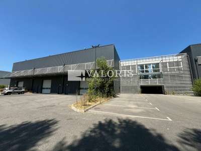 Location Locaux d'activités - Entrepôts à Aix-en-Provence