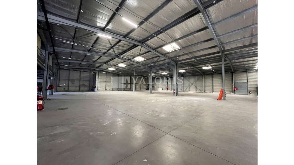 AIX EN PROVENCE - ENTREPOT - LOGISTIQUE à louer