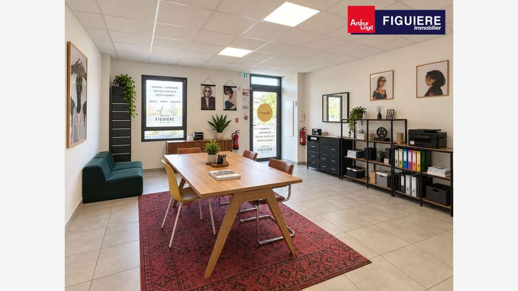 EXCLUSIVITE - Locaux d'activités récents à LOUER l