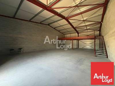 Location Locaux d'activités - Entrepôts à Aizenay