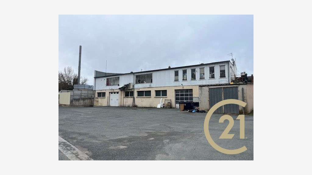 A louer local activité 550m² à Albi accès facile