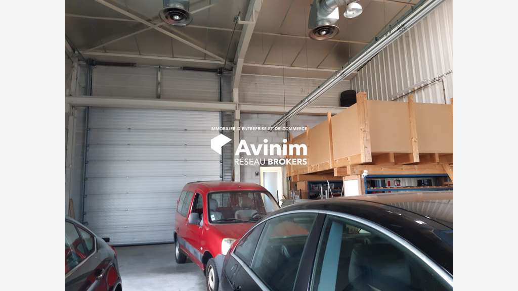 Local d'activité 160m² à louer à Alby sur Chéran